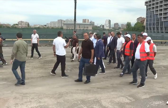 Paşinyan Ukraynanın bərpasına... 