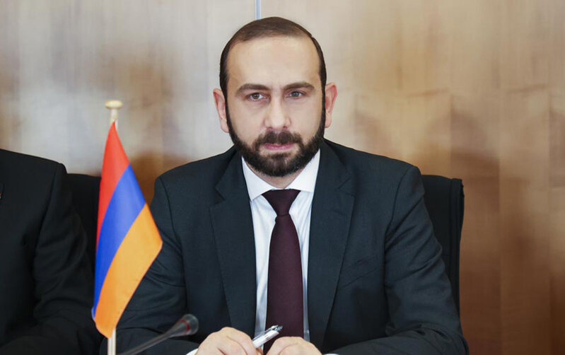 Mirzoyan: Ermənistan dəmir yollarının modernləşdirilməyə ehtiyacı var