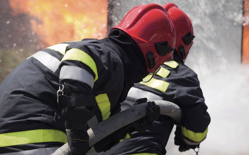 Bakıda doqquzmərtəbəli yaşayış binasında YANĞIN