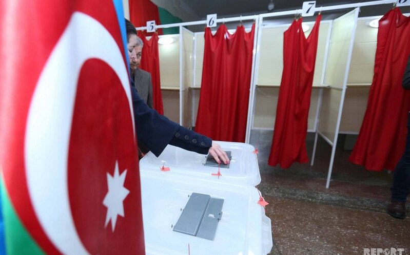 Azərbaycanda Prezident seçkilərində bu şəxslər namizəd olacaq - TAM SİYAHI