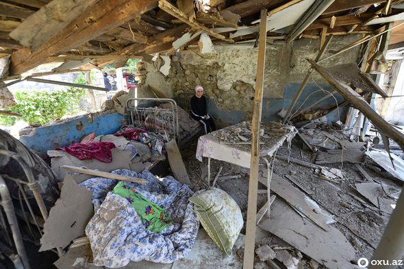 Ermənistan silahlı bölmələrinin Tovuzda dağıtdığı evlər – FOTOREPORTAJ 