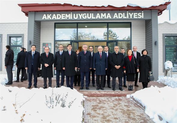 Kamran Əliyev Türkiyənin Ədliyyə Akademiyasının rəhbəri ilə görüşüb - FOTO