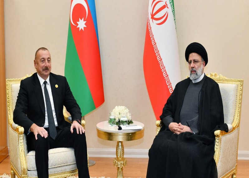 İran Prezidenti İlham Əliyevi təbrik etdi