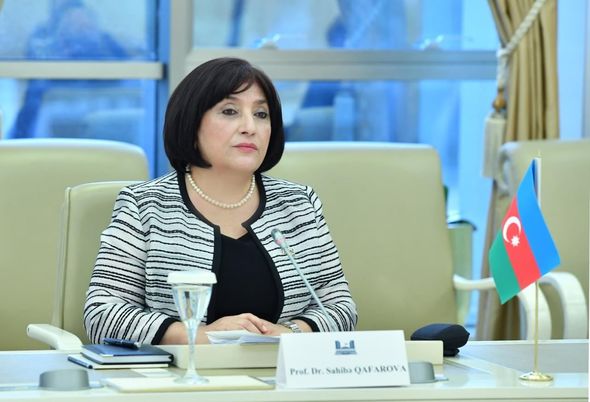 Milli Məclisin Sədri İran parlamentinin nümayəndə heyəti ilə görüşüb – FOTO