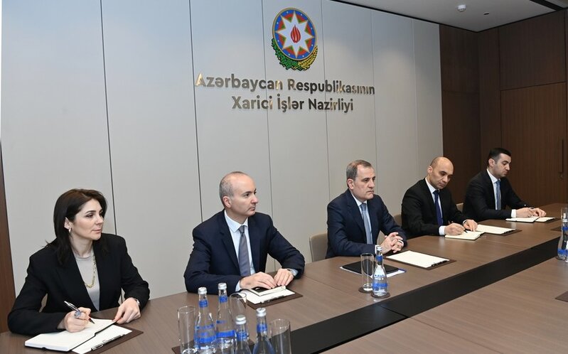 Ceyhun Bayramov Qrossi ilə 