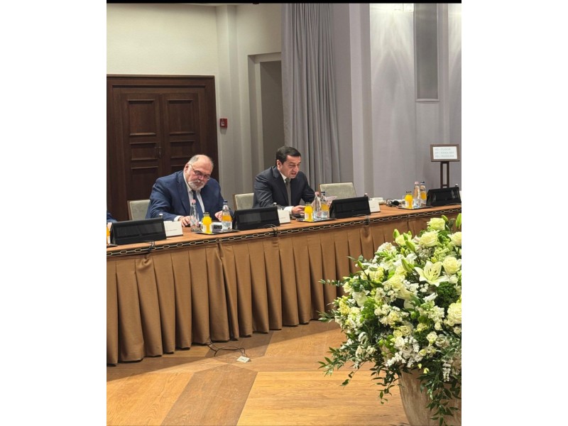 Hikmət Hacıyev MÜHÜM TOPLANTIDA iştirak etdi – FOTO