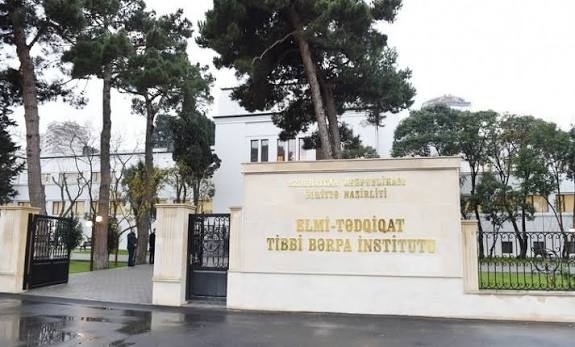 Həkim faiz vermədiyinə görə işdən çıxarıldı - ŞOK İDDİA