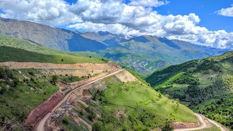 Laçın və Kəlbəcərdə üç yaşayış məntəqəsinin tikintisinə başlanılır