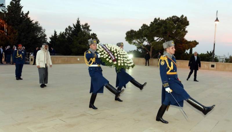 BƏƏ lideri Dağüstü parkda - FOTO
