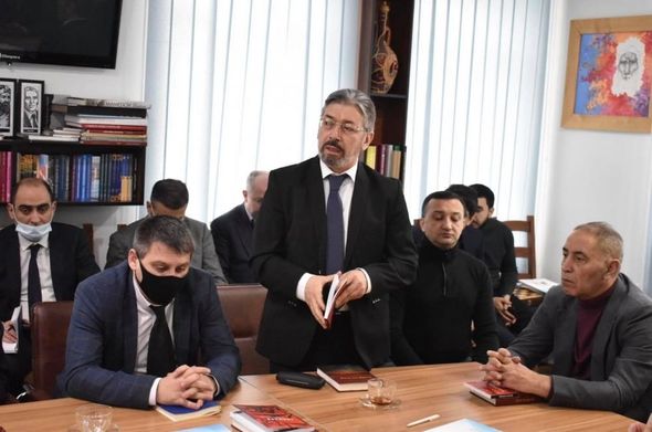 Kiyevdə Ukrayna dilinə tərcümə olunmuş "Xocalı: Soyqırımının xronikası" kitabının təqdimatı olub - FOTO