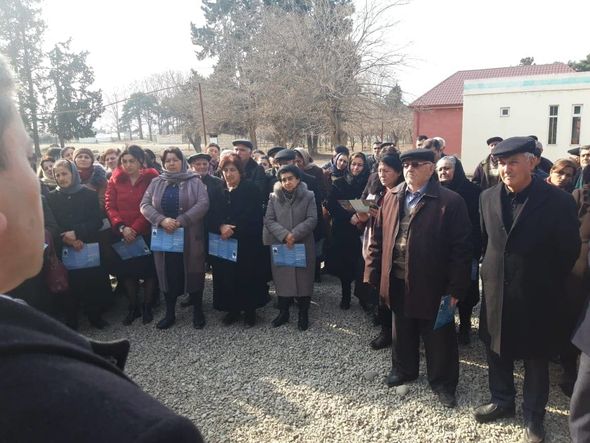 Nizami Səfərov seçiciləri ilə görüşlərini davam etdirir - FOTO