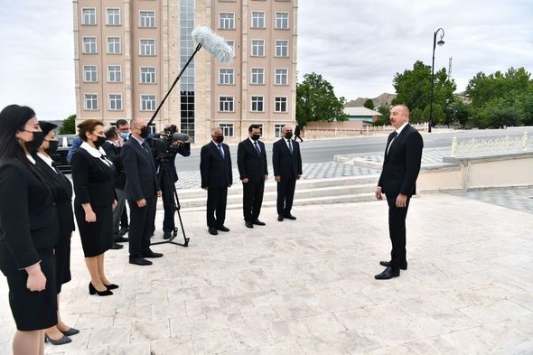 İlham Əliyev Ordubadın su təchizatı layihəsinin açılışında iştirak edib - YENİLƏNİB+FOTO