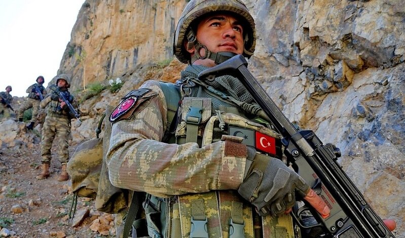 Türkiyə Ordusuna HÜCUM - 10 hərbçi yaralanıb