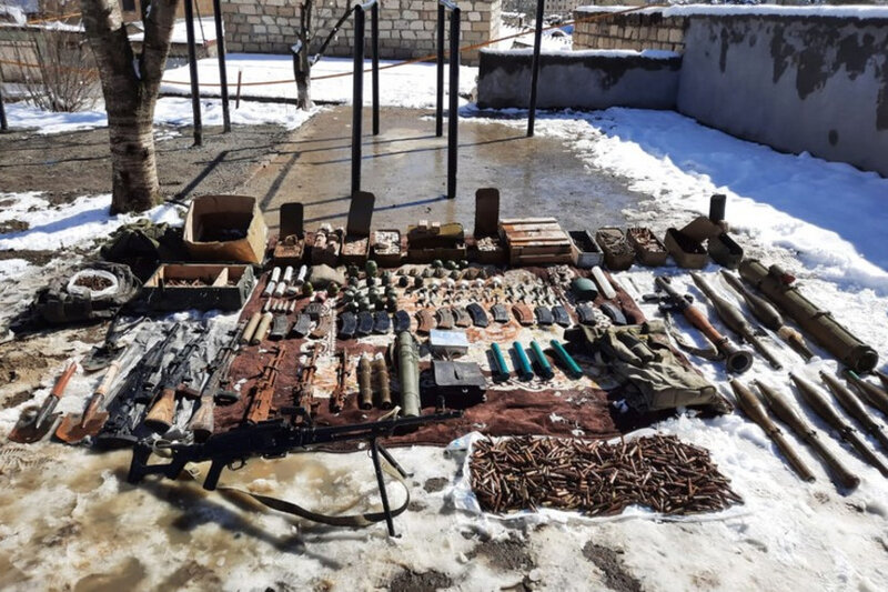 Şuşada xeyli sayda silah-sursat aşkarlandı