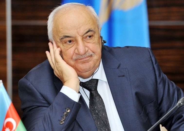 Abid Şərifov insult keçirdi - Vəziyyəti ağırdır