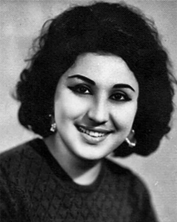 Flora Kərimova "Həyat sevincin qədər, əzabın da şirindir"