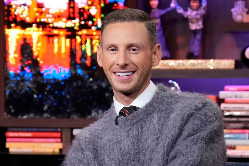 Məşhur aktyor elektron siqaretdən infarkt keçirdi