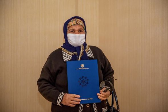Şəhid ailələrinə və Qarabağ müharibəsi əlillərinə ev verildi - FOTO