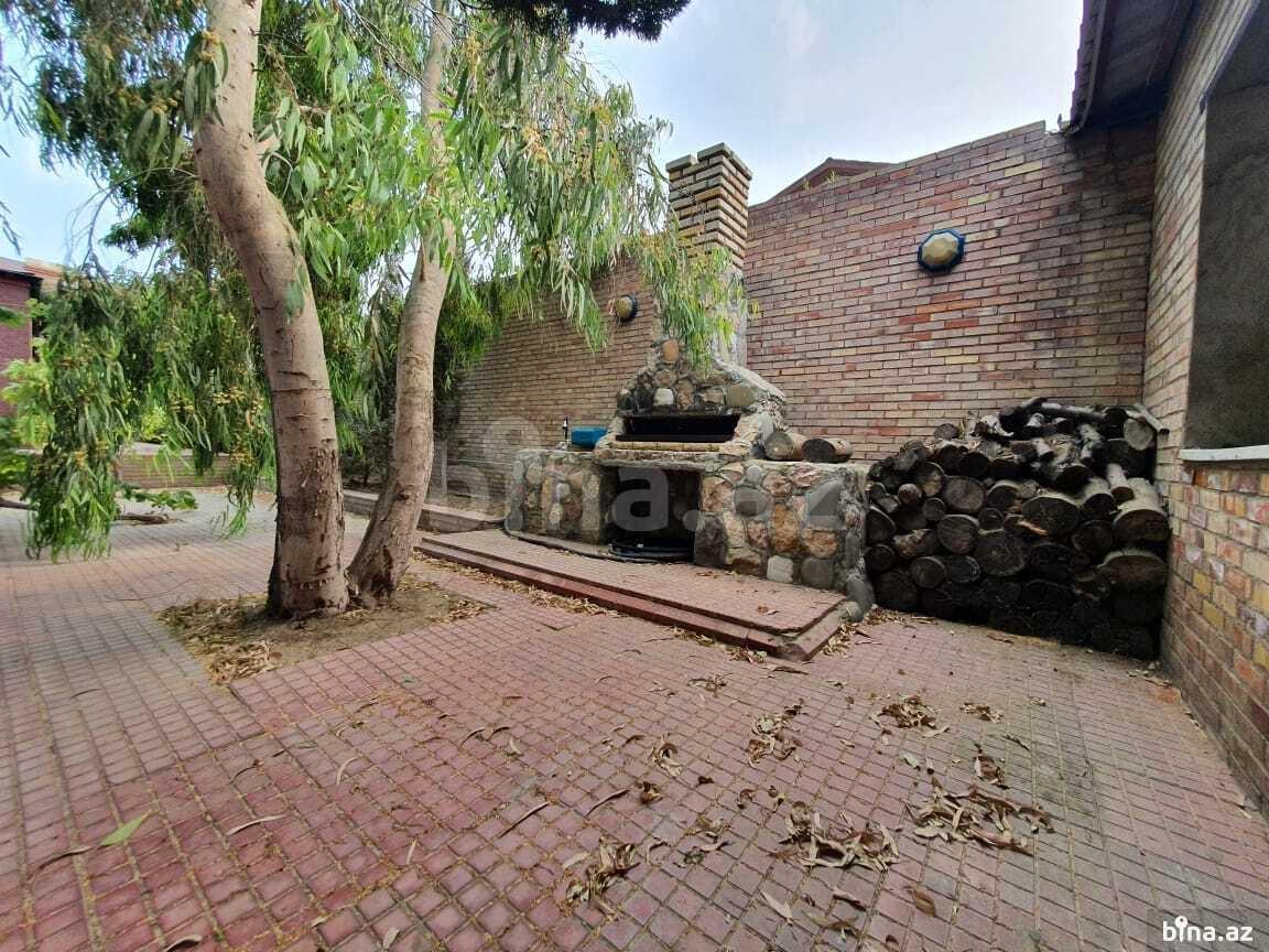Brilliant Dadaşova bu evini 370 minə satır - FOTO