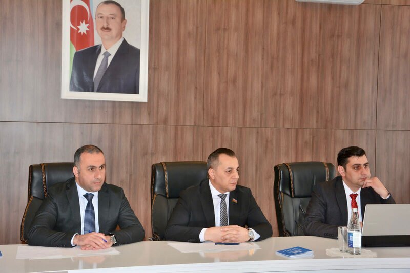 Vüqar İskəndərov vətəndaş qəbulu keçirdi - FOTOLAR
