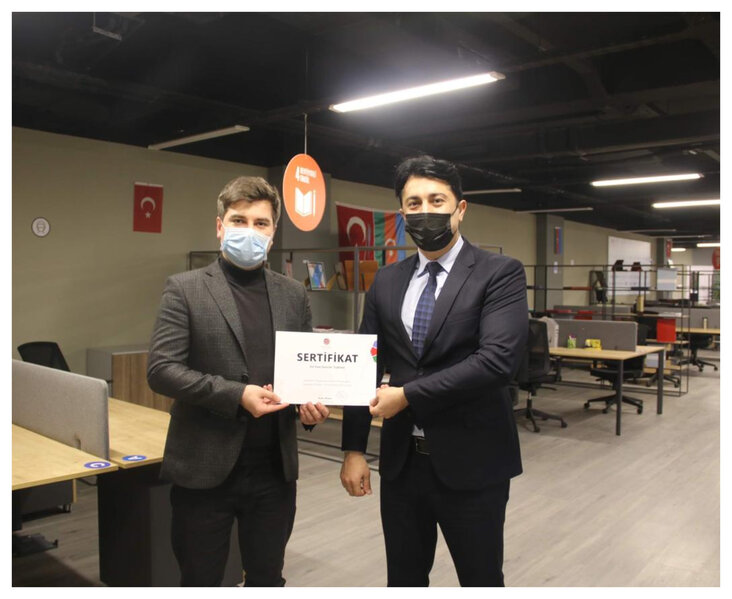 Gənclər Təşkilatları Milli Şurası Gənclər Günü münasibətilə üzvlərini sevindirdi - FOTO 