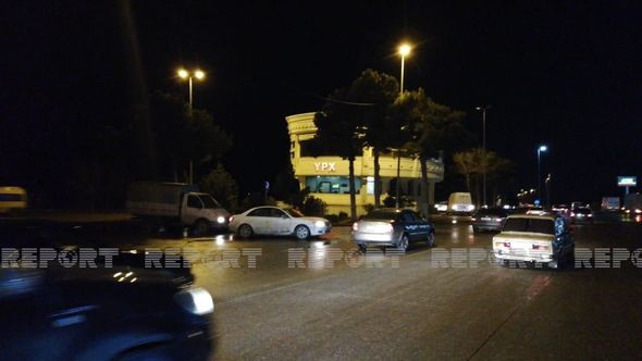 "Saray" postunda yük maşını aşıb – FOTO