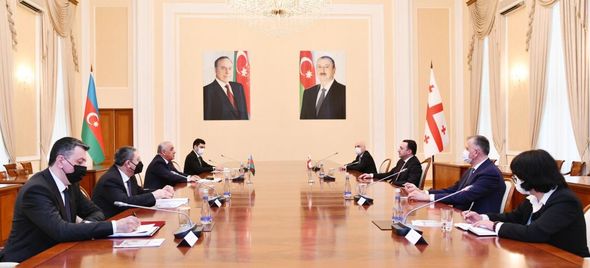 Əli Əsədov Gürcüstanın baş naziri ilə görüşüb – FOTO