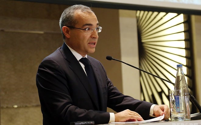 Nazirdən devalvasiya ilə bağlı açıqlama