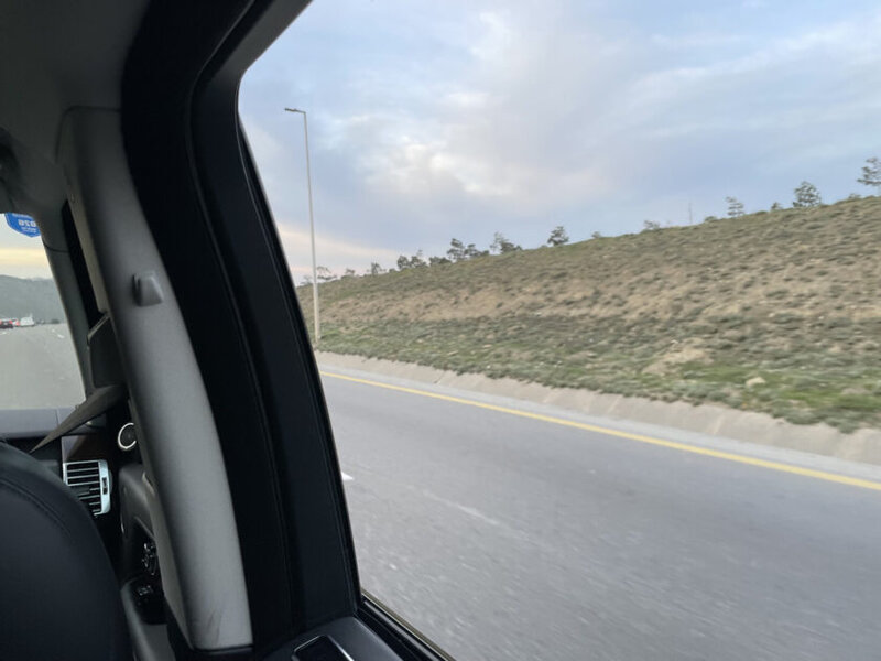 Britaniya səfiri Horadizə gedir - FOTO