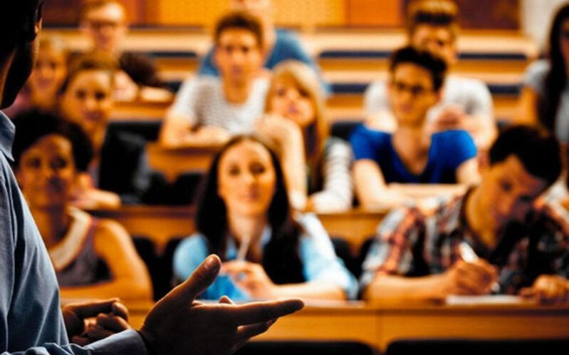 Ukraynada universiteti bitirən Azərbaycan vətəndaşlarının sayı açıqlandı