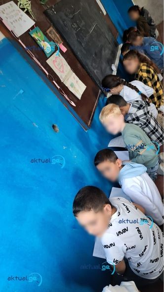 Marneulidə azərbaycanlı müəllim şagirdləri diz çökdürərək cəzalandırdı: İşdən çıxarıldı - FOTO