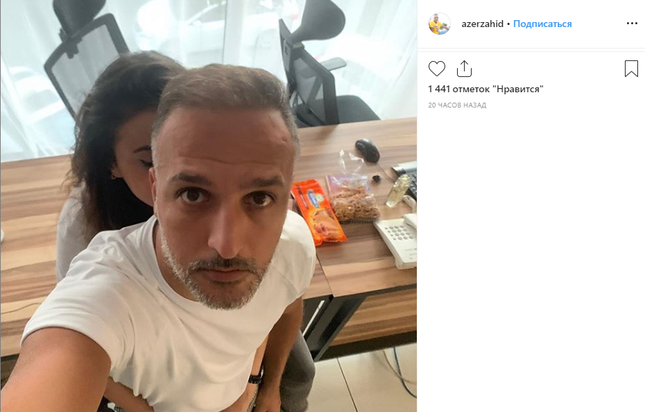 Azərbaycanlı aparıcı üçüncü həyat yoldaşı ilə çəkilən fotolarını yaydı