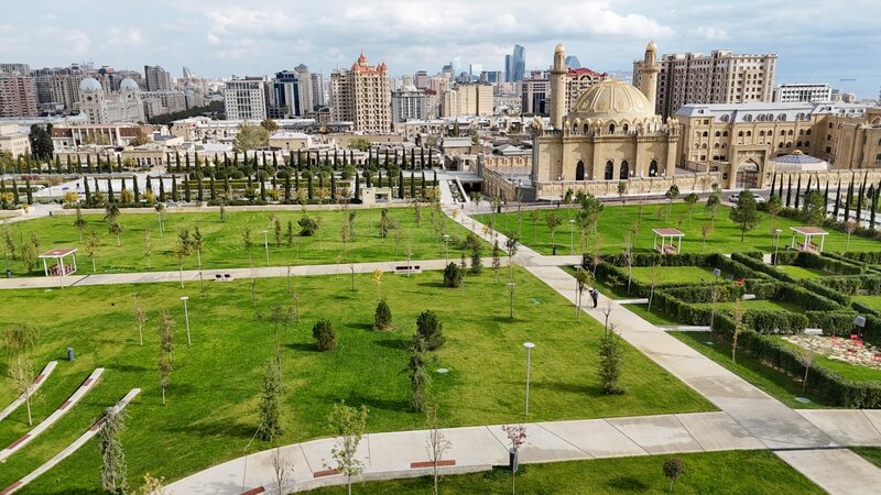 Prezident Bakıda Mərkəzi Parkın üçüncü hissəsinin açılışında - FOTOLAR