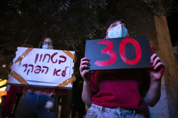 Yeniyetmə qız 30 kişi tərəfindən zorlandı - FOTO