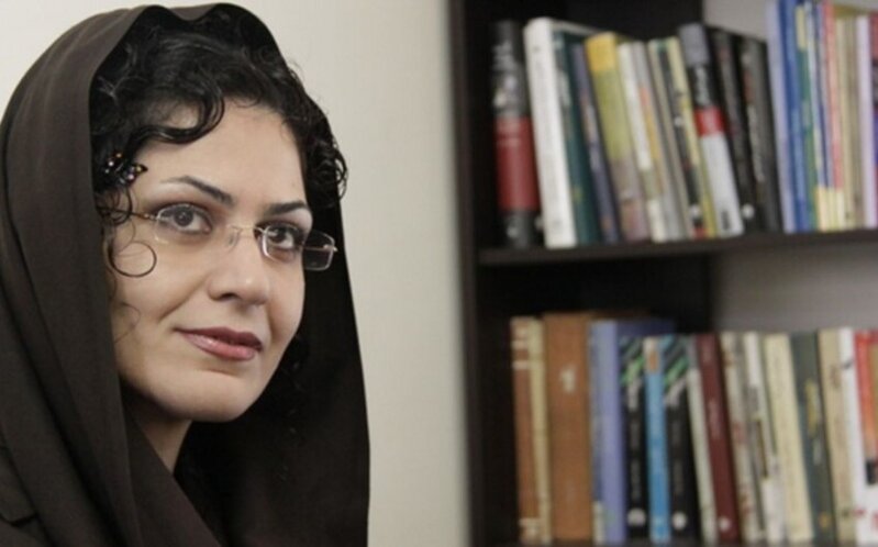 İranda tanınmış hüquq müdafiəçisi HƏBS EDİLDİ