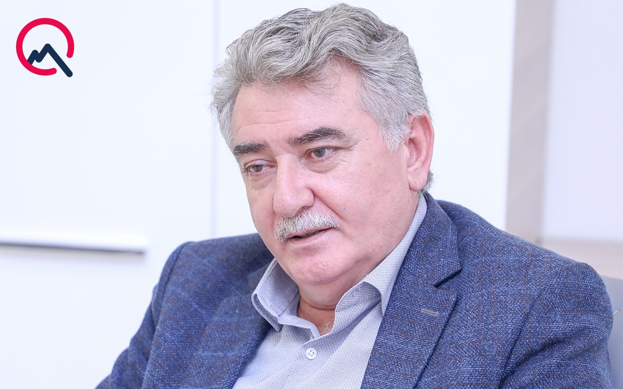 "Cənab Leytenant"ın müəllifi: "Polad Həşimov barədə mahnı yazmağa əlim gəlmədi" - VİDEO