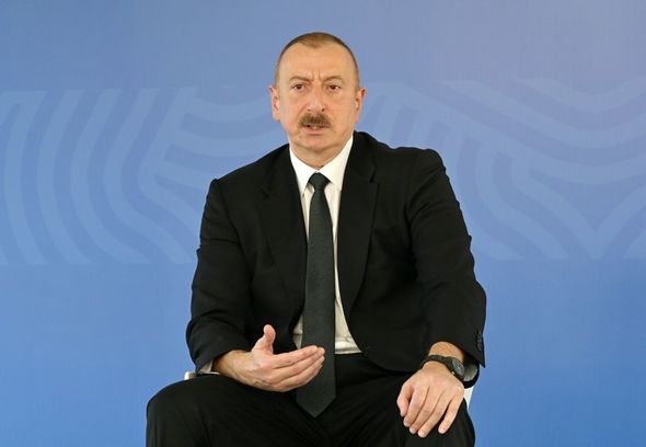 İlham Əliyev və Mehriban Əliyeva Bakıda modul tipli hospitalın açılışında - YENİLƏNİB + FOTO/VİDEO
