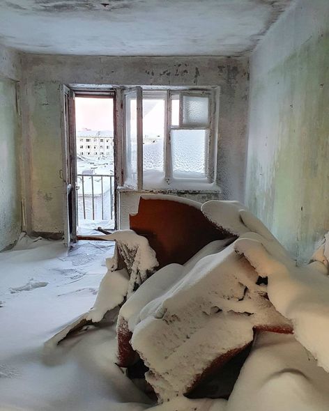 "Buz krallığı"na çevrilmiş kabus şəhər – FOTO/VİDEO