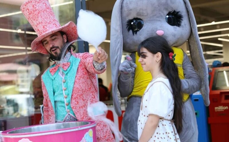 BRAVO Supermarketlər Şəbəkəsi' İsmayıl Hidayətzadə küçəsində yeni mağazasını açdı