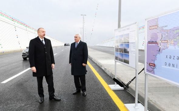 İlham Əliyev Pirşağıda avtomobil tunelinin açılışında - FOTO