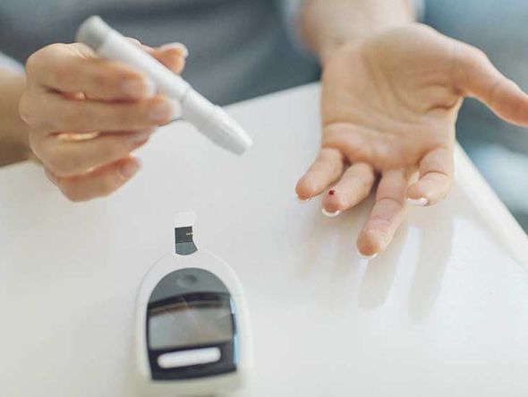 Koronavirusa görə kimlər risk qrupundadır? - FOTO
