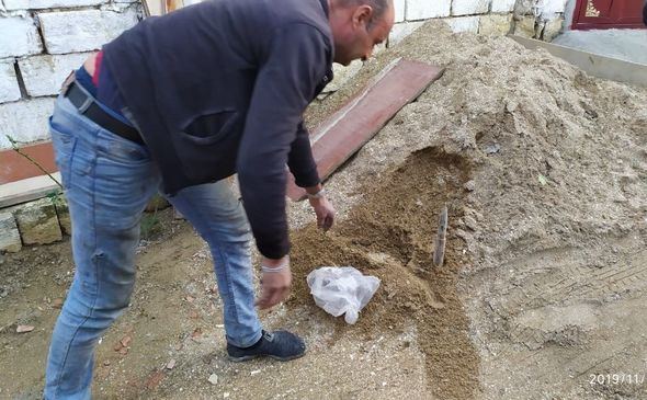Abşeron rayonunda zenit top mərmisi tapılıb - FOTO 
