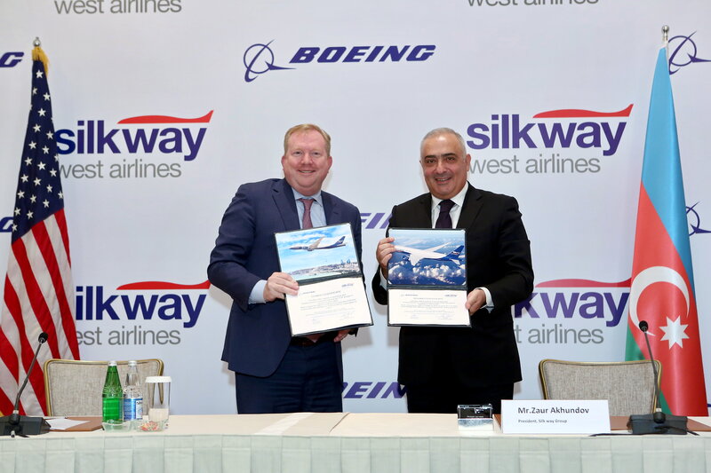 Donanmasını genişləndirən "Silk Way West Airlines" və "Boeing" arasında strateji razılaşma imzalanıb - FOTO