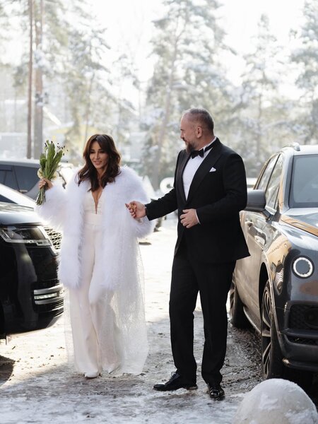 Məşhur teleaparıcı ailə qurdu - FOTOLAR