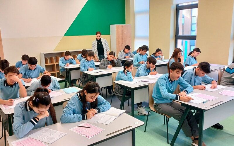 Şagirdlərin yerdəyişməsi müvəqqəti dayandırılır