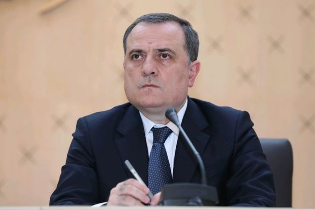 Ceyhun Bayramov ölkəmizdəki xarici diplomatlara erməni hücumundan danışdı - VİDEO