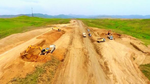 Hadrut-Cəbrayıl-Şükürbəyli avtomobil yolunun tikintisi layihəsi icra olunur - FOTO