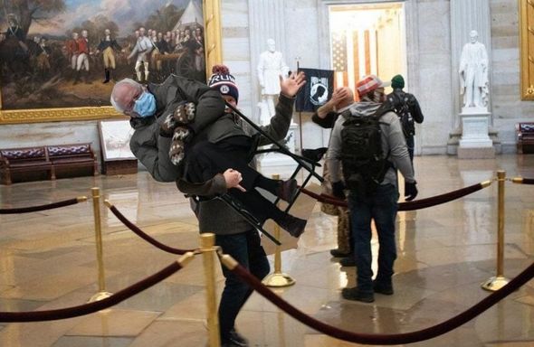 Baydenin inauqurasiyasında çəkilən görüntü sosial şəbəkələrdə virus kimi yayıldı - FOTO/VİDEO