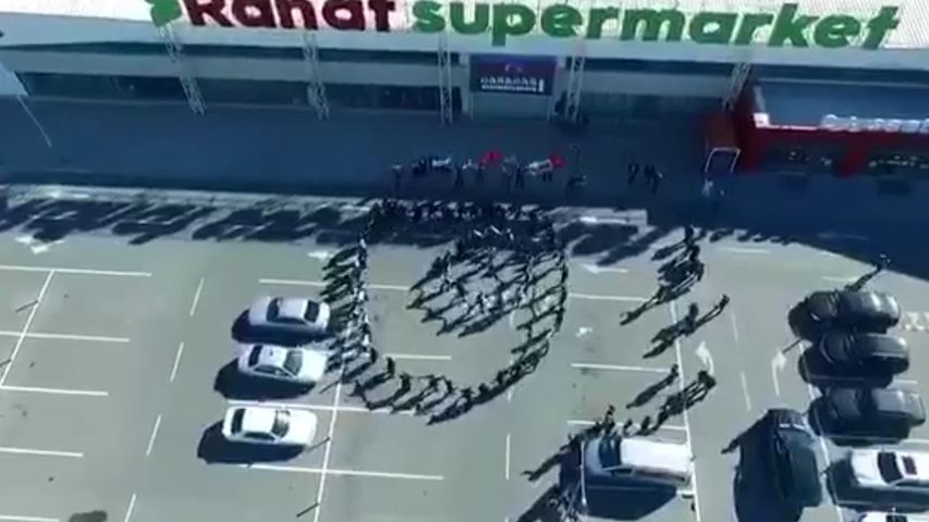 "Rahat" supermarket Bayraq gününü daha yadda qalan etdi - VİDEO