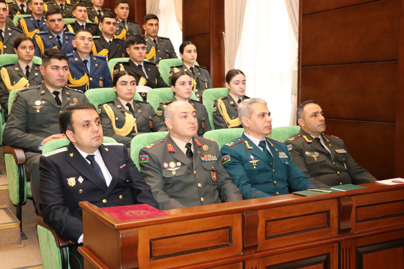 Hərbi Prokurorluqda Ümummilli Lider Heydər Əliyevin anım gününə həsr olunan tədbir keçirilib - FOTOLAR